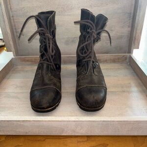 Sorel Women's‎ Joan of Arctic Wedge II Women’s Brown Leather Lace Up Boots Sz 8